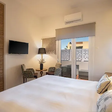 Glaros Luxury Apartment